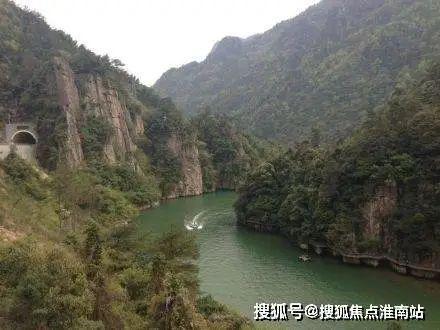 im电竞雨润星雨华府(雨润星雨华府售楼处电线年小区环境-户型配套